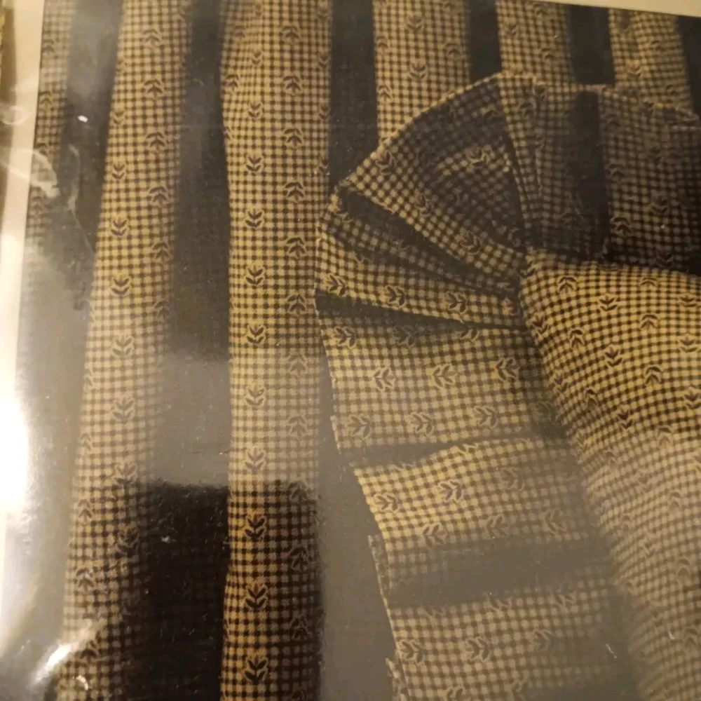 Donna Sharp Home Chocolate Gingham #610 Twin Bed skirt Bedding Linens
